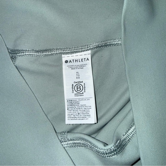 Women's Salutation Stash High Rise 5" Short (Vera) - Picture 8 of 9